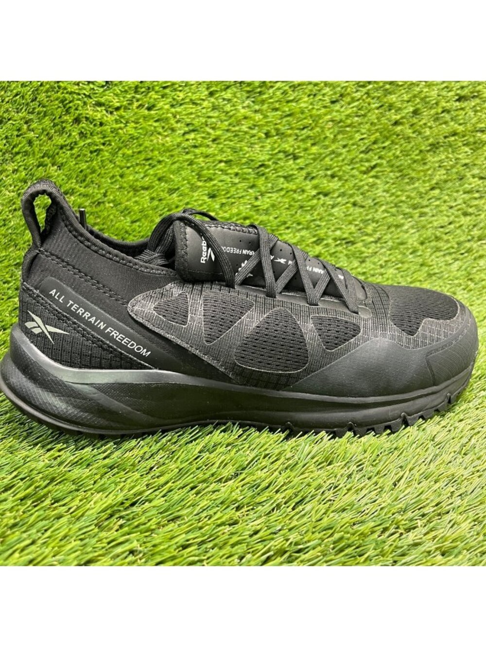 Reebok All Terrain Mens Size 9 Black Slip Resistant Steel Toe Safety Work Shoes
